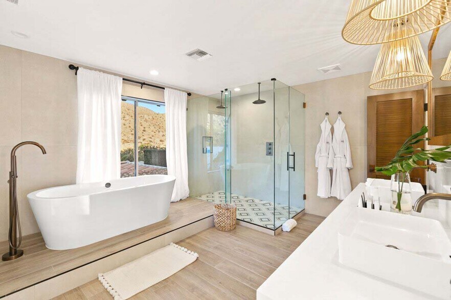 More Photos Of 71555 Jaguar Way, Palm Desert Specialty For Sale