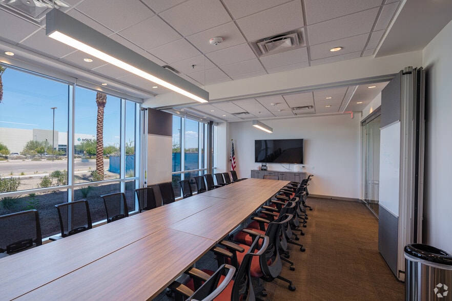 More Photos Of 365 E Germann Rd, Gilbert Office For Lease