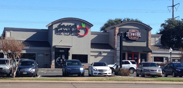 More Photos Of 5500 E Greenville Ave, Dallas Unknown For Lease