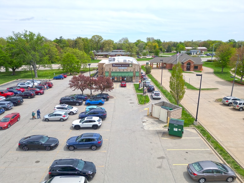 Primary Photo Of 1101 W Bird Blvd, Peoria Restaurant For Sale