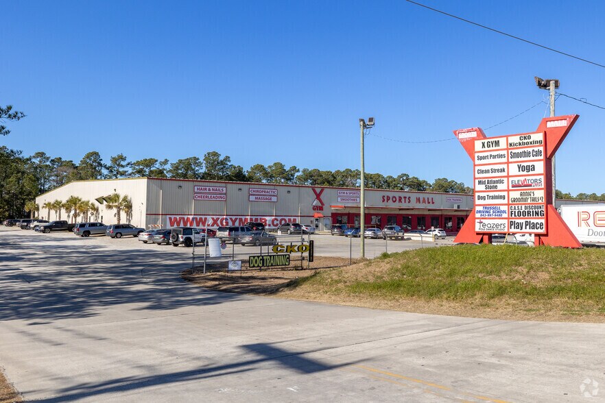 Primary Photo Of 568 George Bishop Pky, Myrtle Beach Warehouse For Lease