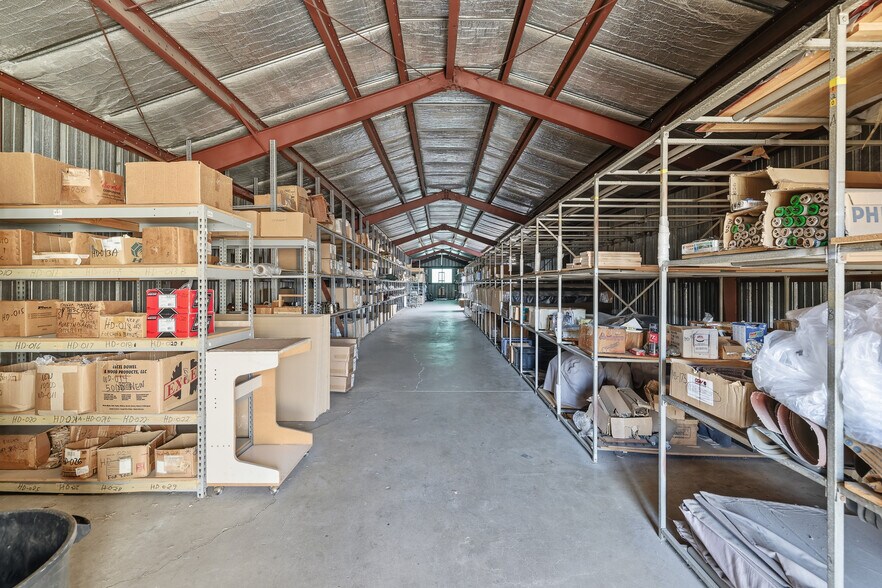 More Photos Of 1705 N Indiana St, Los Angeles Manufacturing For Lease