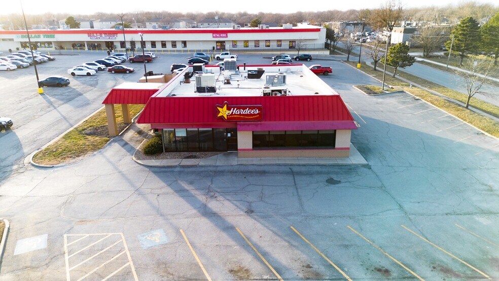 Primary Photo Of 815 S Parker St, Olathe Fast Food For Lease