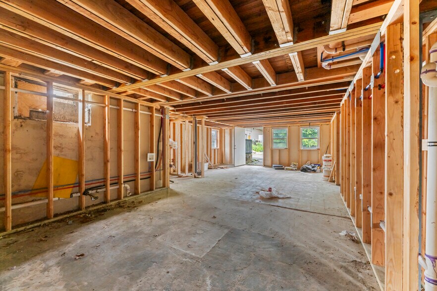 More Photos Of 30 Wallace St, East Brunswick Office For Sale