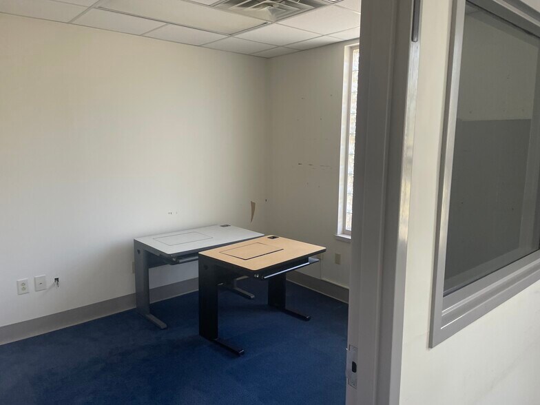 More Photos Of 755 Wick Ave, Youngstown Loft Creative Space For Sale