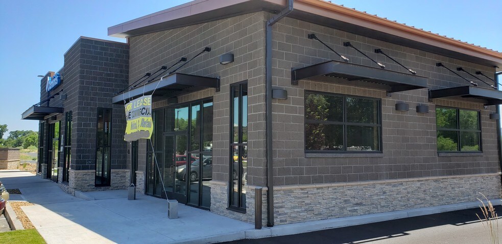 More Photos Of 198 NE Combs Flat Rd, Prineville Storefront Retail Office For Lease