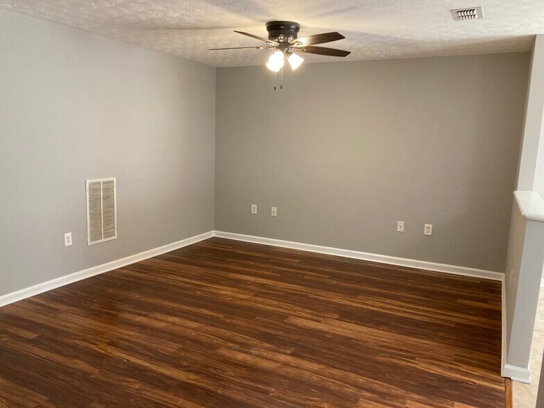 More Photos Of 229 E Wilson St, Villa Rica Multifamily For Sale