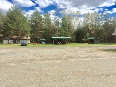 More Photos Of 44 Junction Rd, Lake Clear Hotel For Sale