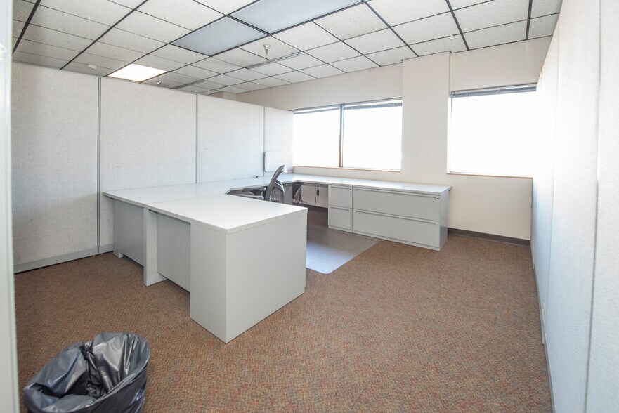 More Photos Of 201 E 56th Ave, Anchorage Office For Sale