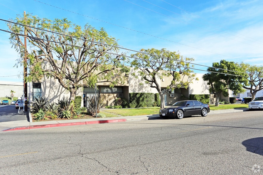 More Photos Of 11781-11791 Cardinal Cir, Garden Grove Manufacturing For Lease