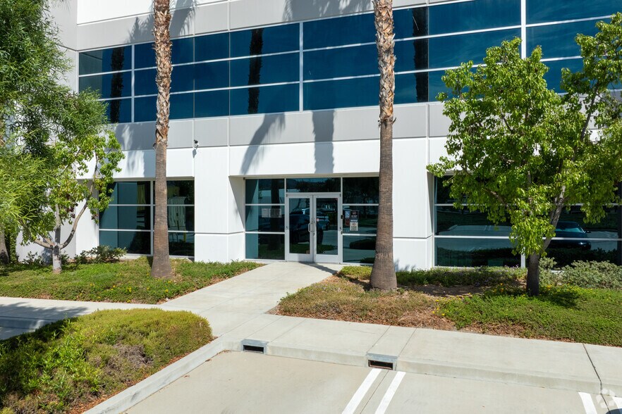 More Photos Of 15970 Mountain Ave, Chino Distribution For Lease