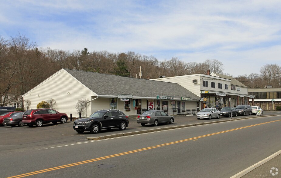 Primary Photo Of 29-31 Winn St, Burlington General Retail For Lease