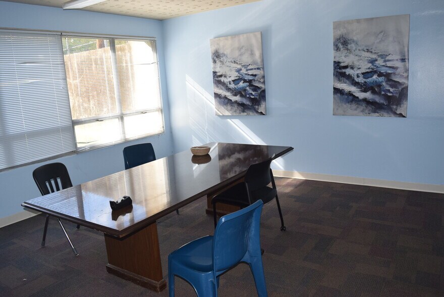 More Photos Of 3171 Signal St, Memphis Specialty For Sale