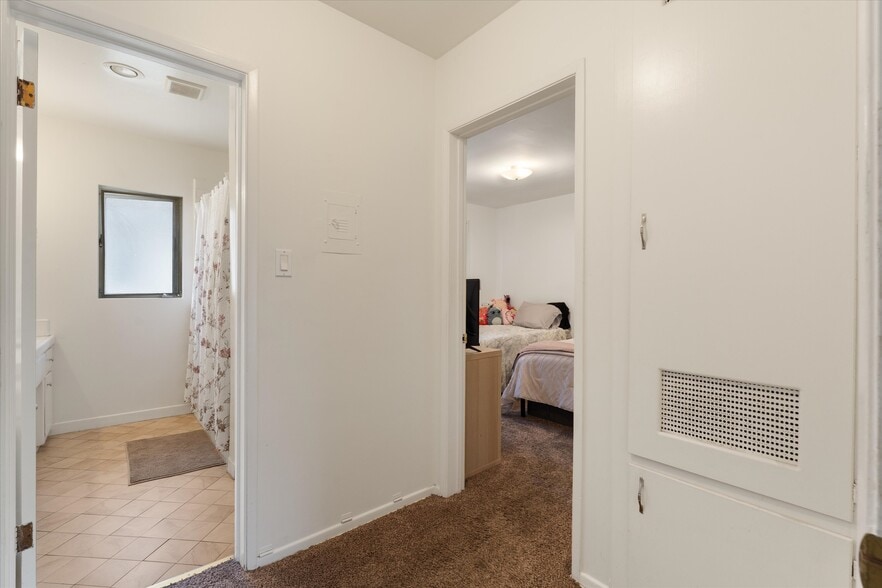 More Photos Of 3728 Redondo Beach Blvd, Torrance Apartments For Sale