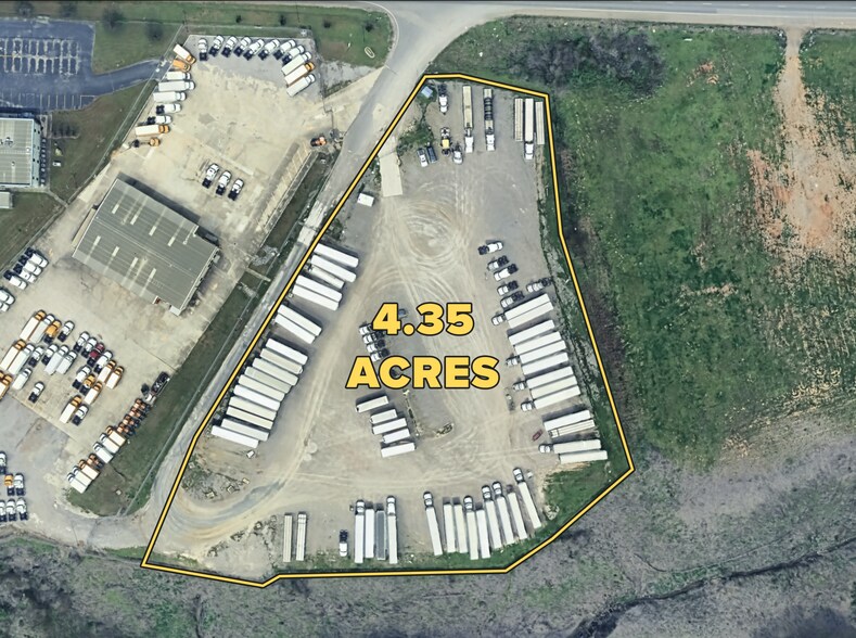 More Photos Of 133 41st Ave, Birmingham Land For Lease