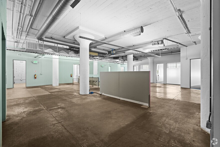 More Photos Of 283 4th St, Oakland Loft Creative Space For Lease