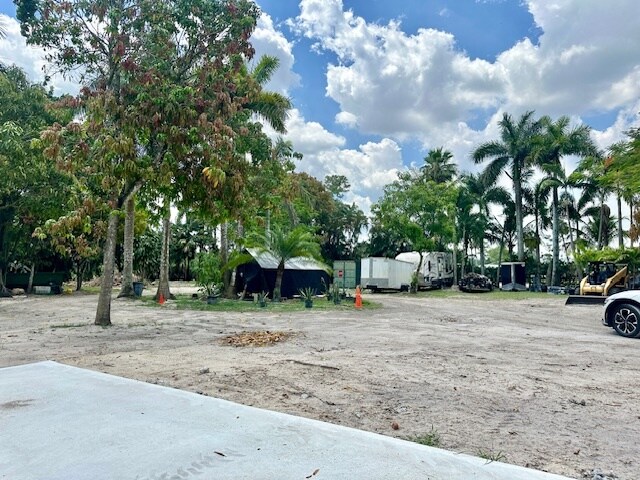 More Photos Of 670 B Rd, Loxahatchee Groves Land For Lease