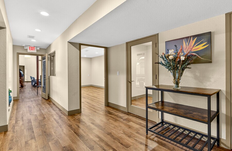 More Photos Of 1300 N Rim Dr, Flagstaff Medical For Lease