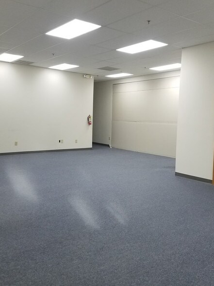 More Photos Of 935 Wilcox Ct, Kingsport Unknown For Lease