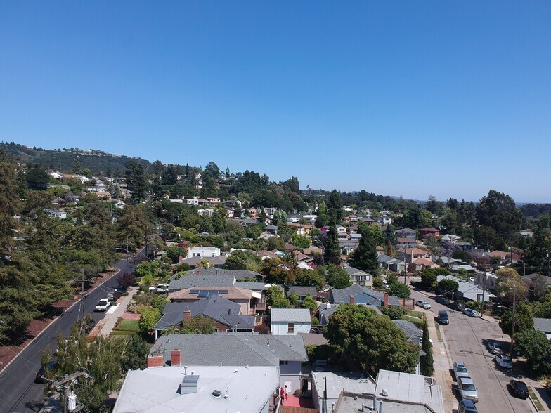 More Photos Of 3945-3949 High St, Oakland Storefront Retail Residential For Sale