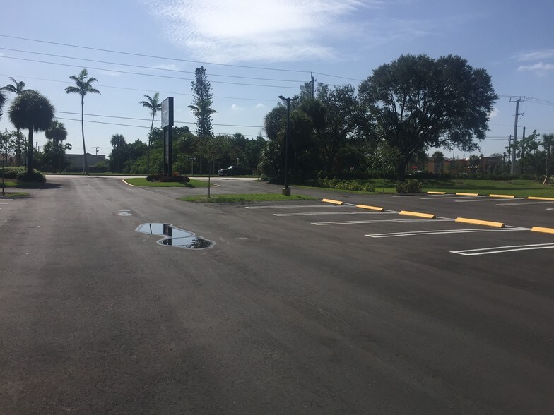 More Photos Of 3113-3185 W Atlantic Blvd, Pompano Beach Unknown For Lease