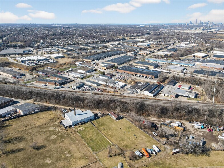 More Photos Of 4891 Van Epps Rd, Brooklyn Heights Warehouse For Sale