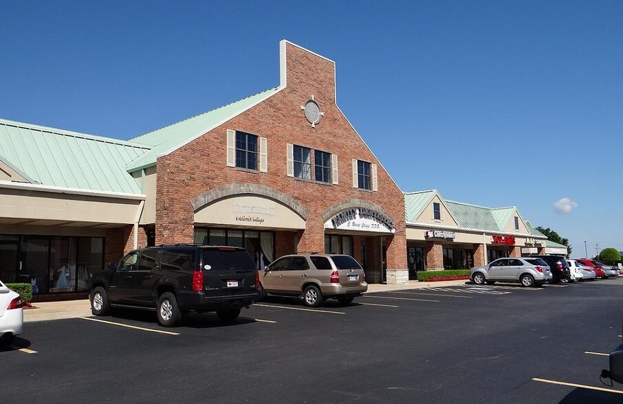 More Photos Of 9220 Highway 71 S, Fort Smith Storefront For Lease