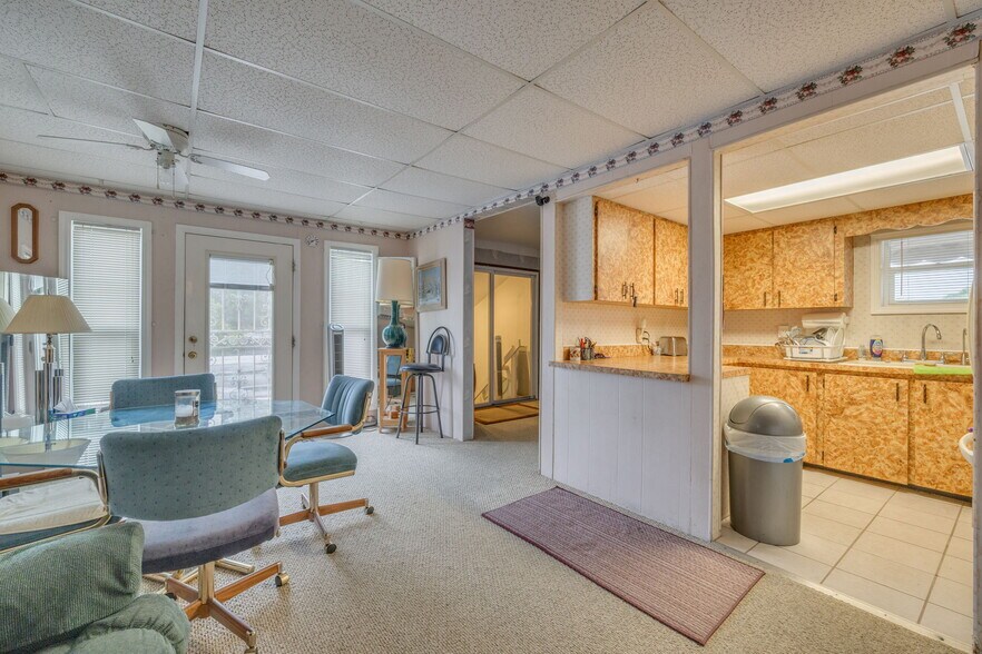 More Photos Of 2865 E Bay Dr, Largo General Retail For Sale