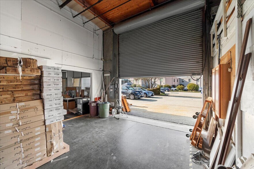 More Photos Of 283-299 Harbor Way, South San Francisco Warehouse For Lease