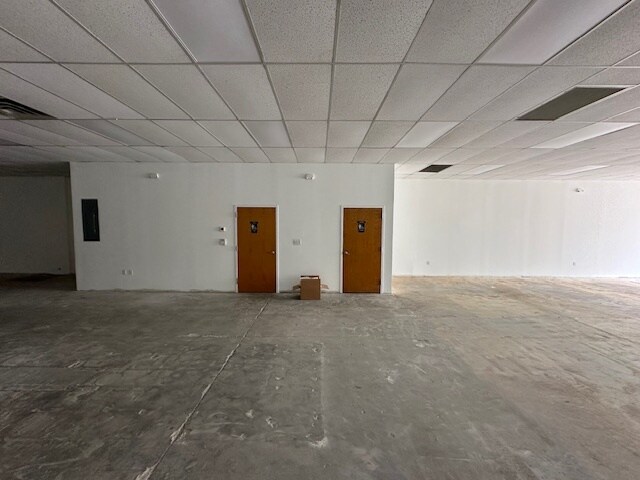 More Photos Of 5251 N University Dr, Lauderhill Freestanding For Lease