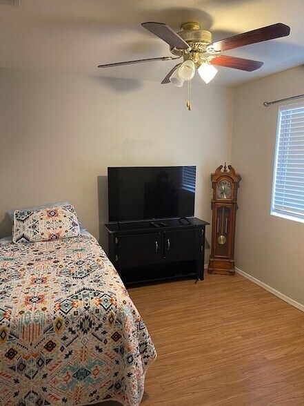 More Photos Of 1796 W Ray Ln, Apache Junction Assisted Living For Sale