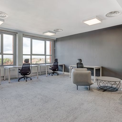More Photos Of 7733 Forsyth Blvd, Clayton Coworking Space