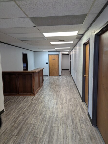 More Photos Of 4300 Highline Blvd, Oklahoma City Coworking Space