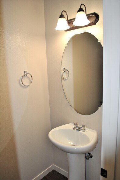 More Photos Of 19731 SW Athena Ct, Aloha Apartments For Sale