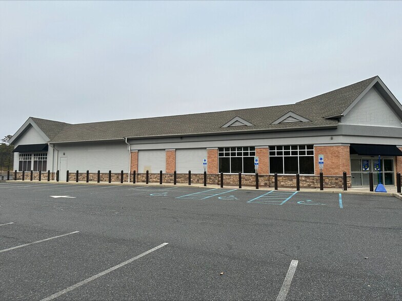 More Photos Of 200 Tuckerton Rd, Medford Freestanding For Sale