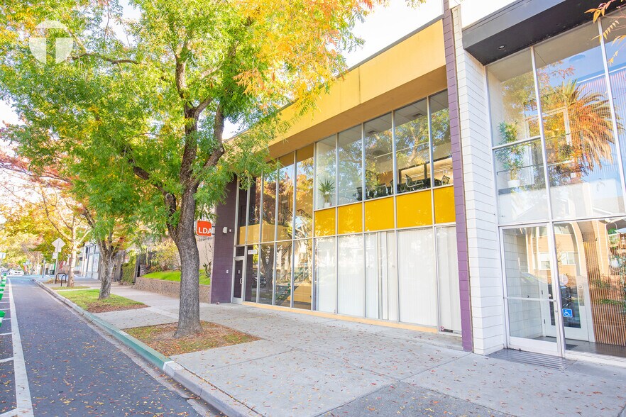 Primary Photo Of 2016 P St, Sacramento Office For Lease