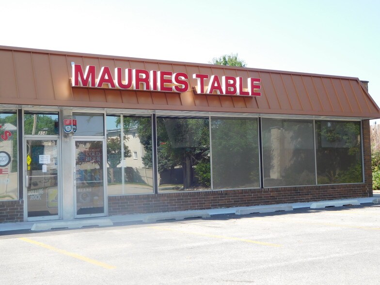 More Photos Of 2352 Glenwood Ave, Joliet Storefront Retail Office For Lease