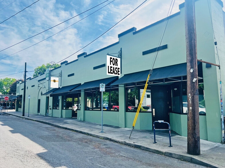 Primary Photo Of 1423-1431 SE 23rd Ave, Portland Storefront For Lease