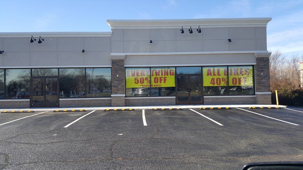 More Photos Of 3440 Route 9, Freehold General Retail For Lease