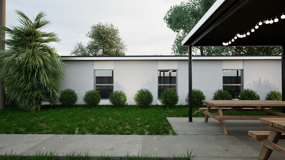 More Photos Of 1415 W Washington St, Brownsville Healthcare For Sale