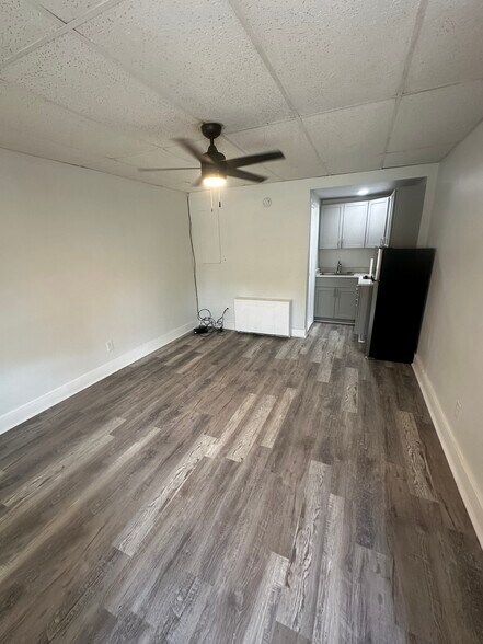 More Photos Of 16001 Dixie Hwy, Holly Apartments For Sale