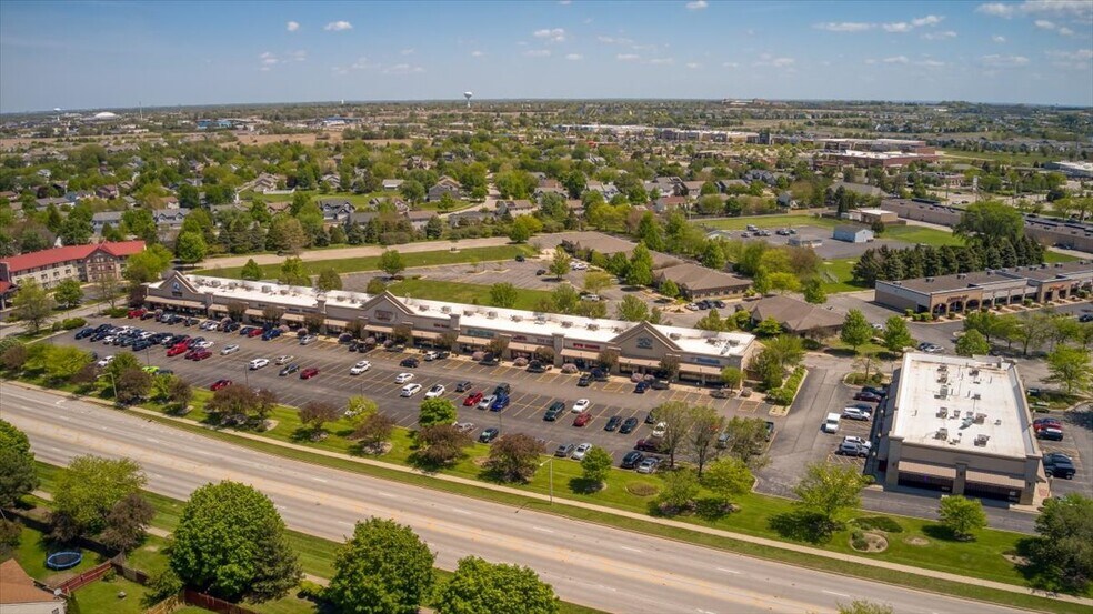 More Photos Of 1100-1148 Douglas Rd, Oswego Unknown For Lease