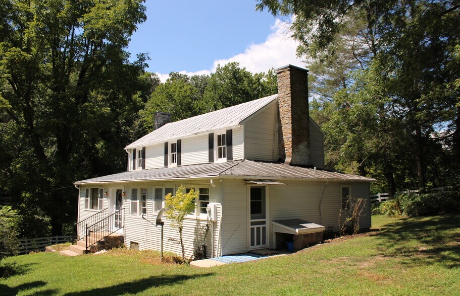 More Photos Of 3067 Pack Saddle Trl, Keezletown Land For Sale