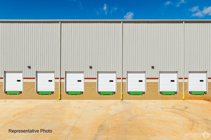 More Photos Of 537 American Way, Grenada Manufacturing For Lease