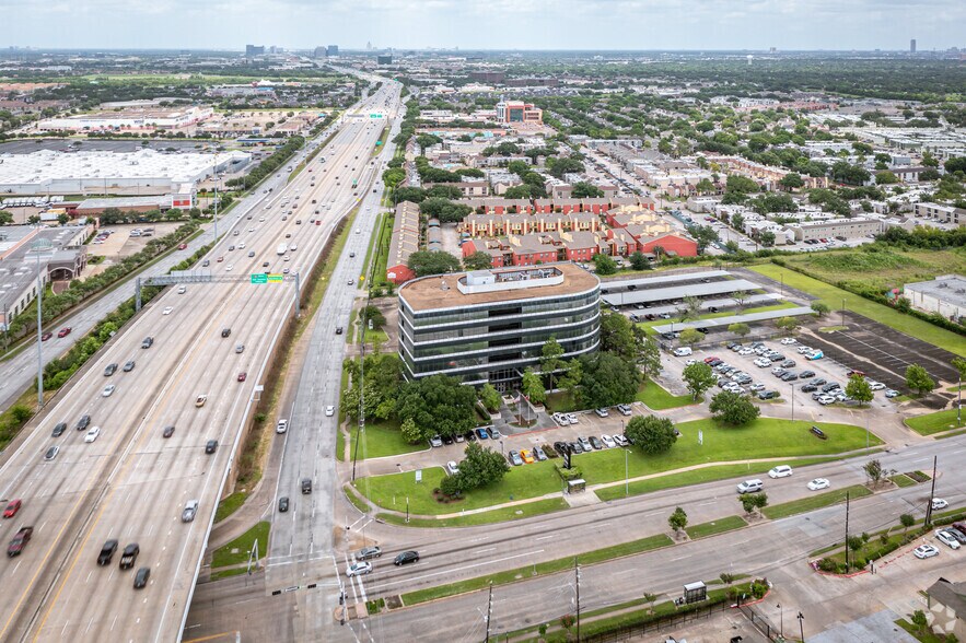 More Photos Of 9555 W Sam Houston Pky S, Houston Office For Lease