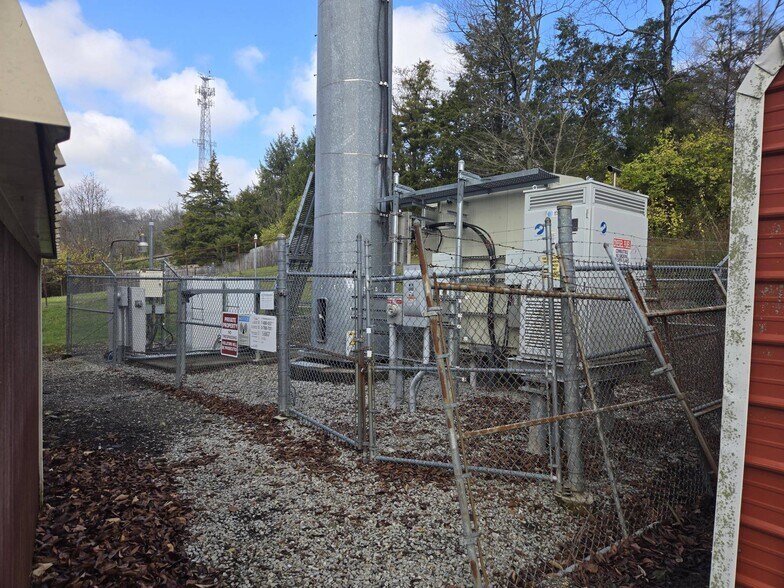 More Photos Of 7208 Harrison Ave, Cincinnati Freestanding For Sale