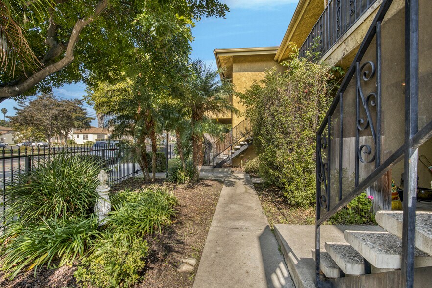 More Photos Of 142 W Live Oak St, San Gabriel Apartments For Sale