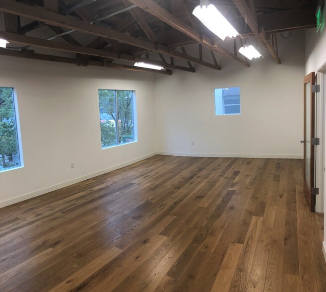 Primary Photo Of 3839 Main St, Culver City Loft Creative Space For Lease