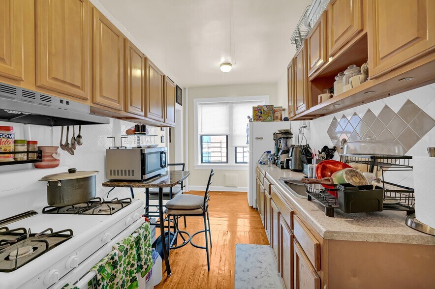 More Photos Of 26-30 Post St, Yonkers Apartments For Sale