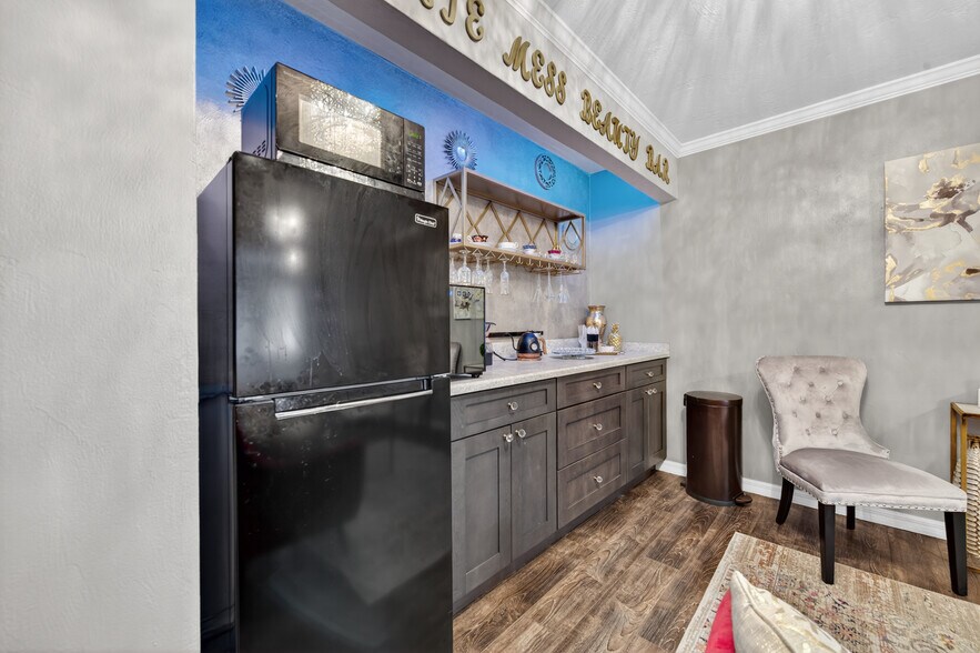 More Photos Of 555 W Granada Blvd, Ormond Beach Medical For Sale